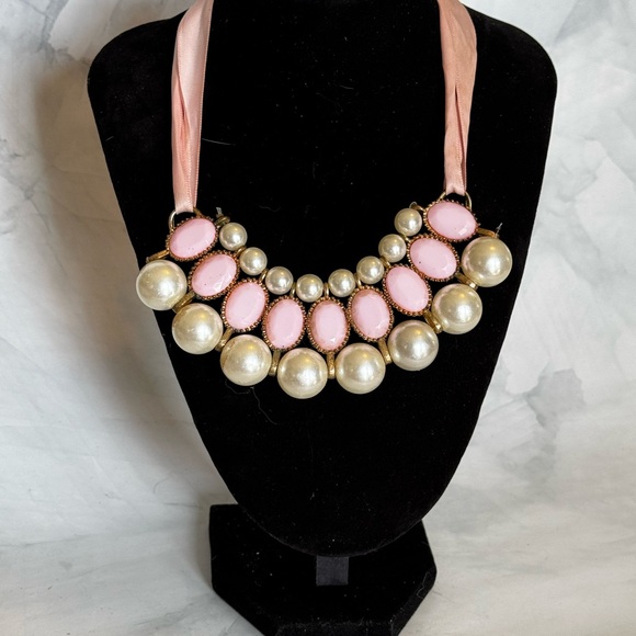 Necklace - Picture 1 of 2